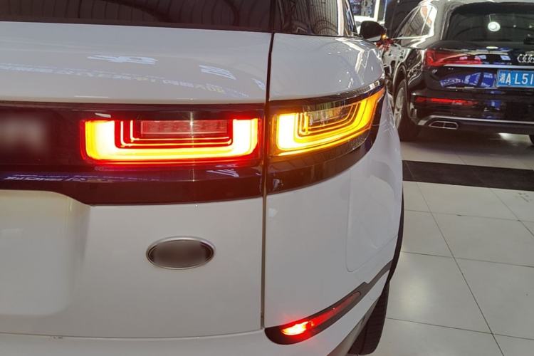 Used Land Rover Range Velar 2022 250 PS Right Rear Taillight