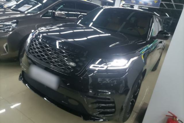 Used Land Rover Range Velar 2023 250 PS Ebony Black Limited Edition