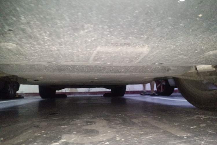 Used Land Rover Range Velar 2023 250 PS Chassis Front
