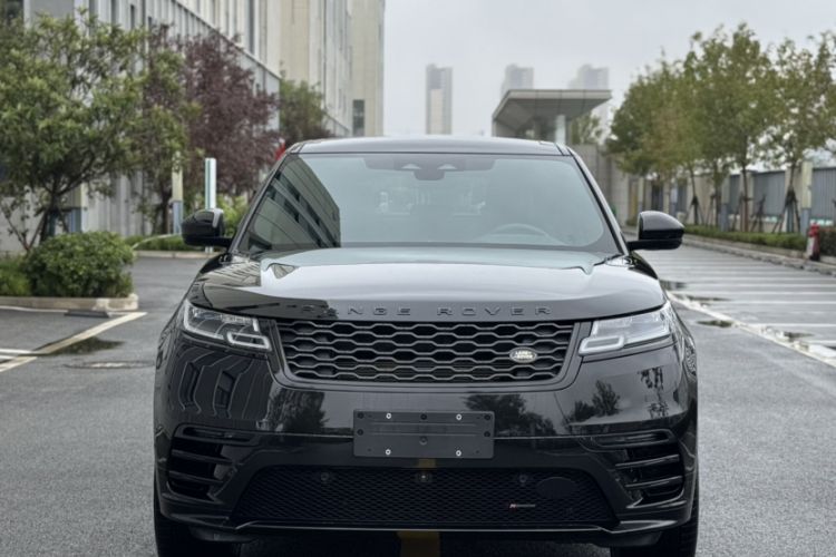 Used Land Rover Range Velar 2023 250 PS Ebony Black Limited Edition Exterior 1