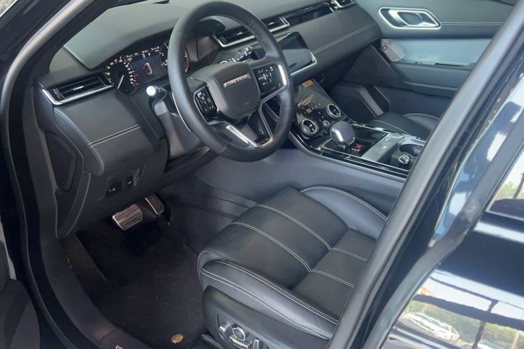 Used Land Rover Range Velar 2023 250 PS Ebony Black Limited Edition Interior 1