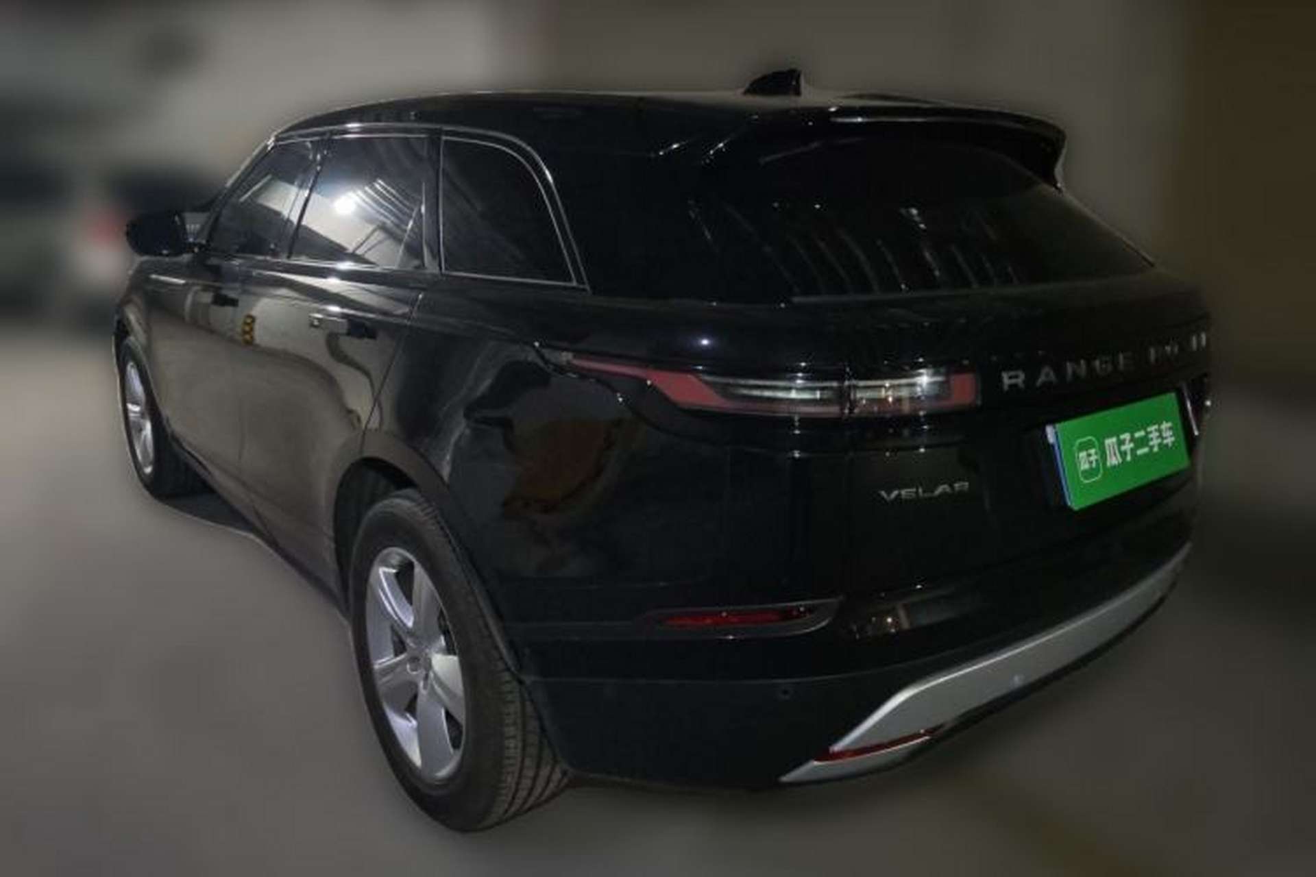Used Land Rover Range Velar 2023 250 PS Rear Left 45 Deg