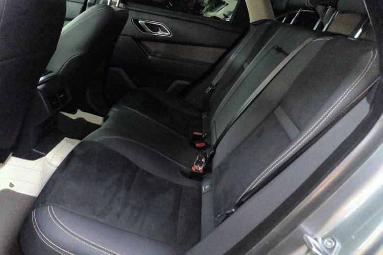 Used Land Rover Range Velar 2023 250 PS Left Rear Seat