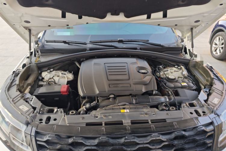 Used Land Rover Range Velar 2023 250 PS Ebony Black Limited Edition Engine Bay
