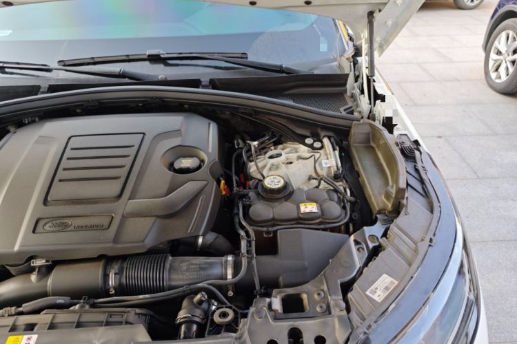 Used Land Rover Range Velar 2023 250 PS Ebony Black Limited Edition Engine Bay Left