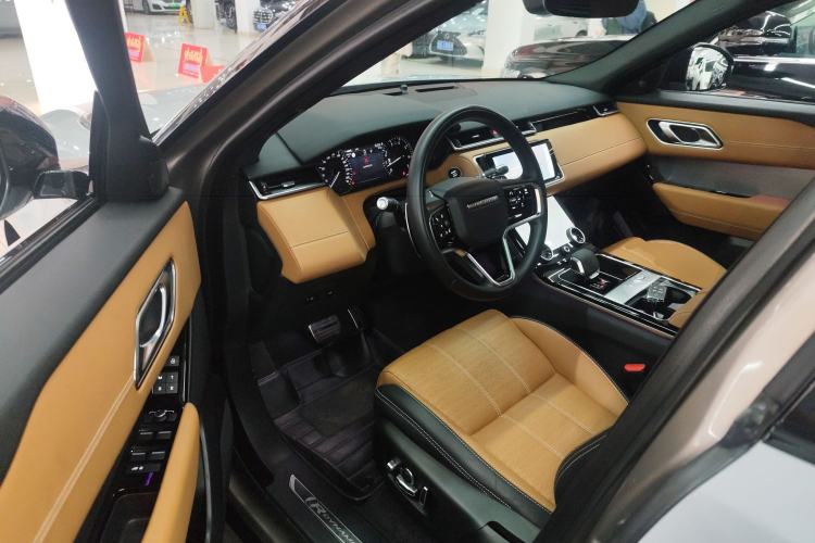 Used Land Rover Range Velar 2023 250 PS Ebony Black Limited Edition Driver Seat