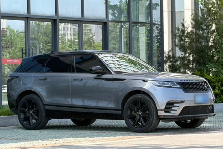 Used Land Rover Range Velar 2023 250 PS Ebony Black Limited Edition Exterior 1