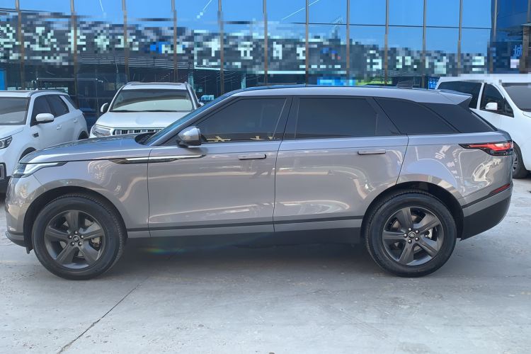 Used Land Rover Range Velar 2023 250 PS Exterior 5