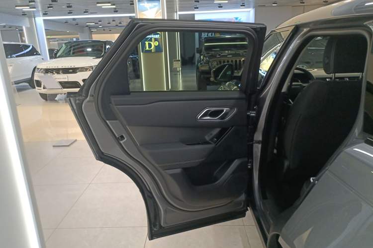 Used Land Rover Range Velar 2023 250 PS Left Rear Door Interior