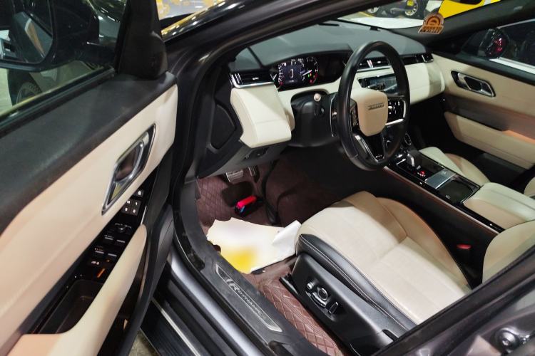 Used Land Rover Range Velar 2023 250 PS Ebony Black Limited Edition Driver Seat