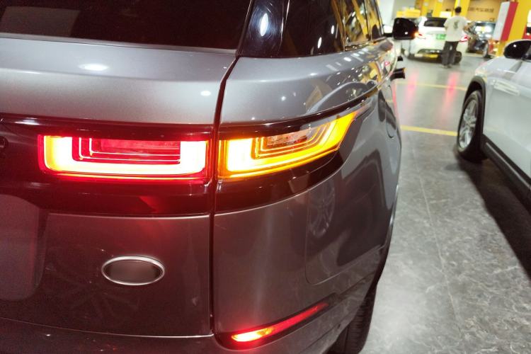 Used Land Rover Range Velar 2023 250 PS Ebony Black Limited Edition Right Rear Taillight