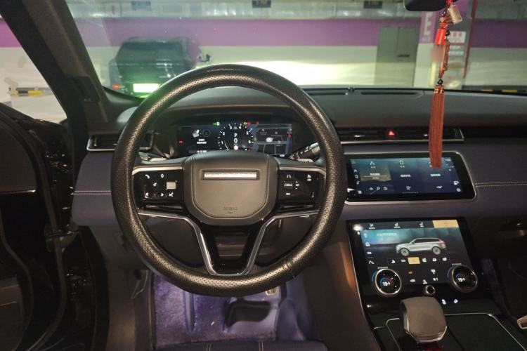 Used Land Rover Range Velar 2023 250 PS Ebony Black Limited Edition Steering Wheel