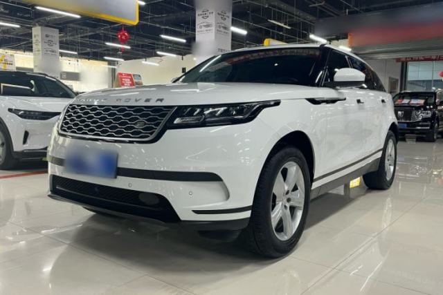 Ojetý Land Rover Range Velar 2023 250 PS