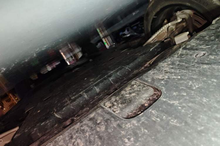 Used Land Rover Range Velar 2023 250 PS Chassis Front