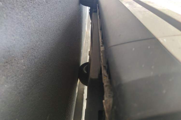 Used Land Rover Range Velar 2023 250 PS Chassis Front Right