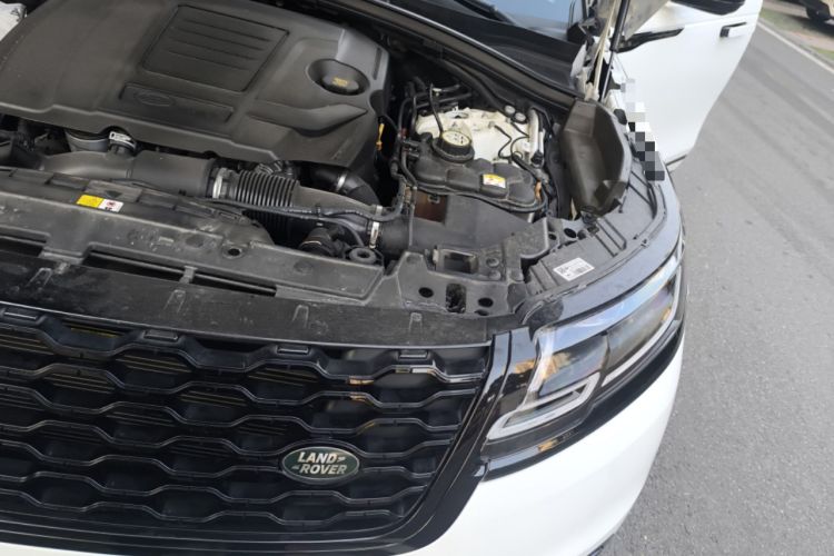 Used Land Rover Range Velar 2023 250 PS Ebony Black Limited Edition Engine Bay Left
