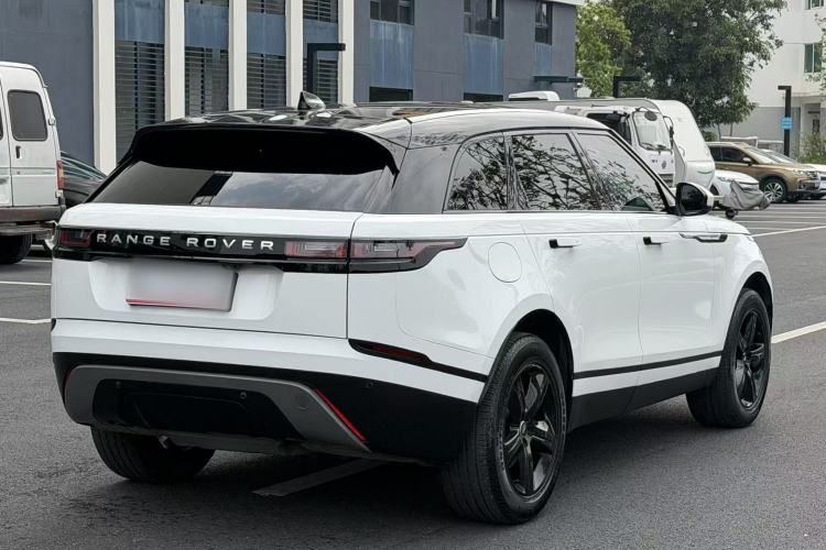Used Land Rover Range Velar 2023 250 PS Exterior 5