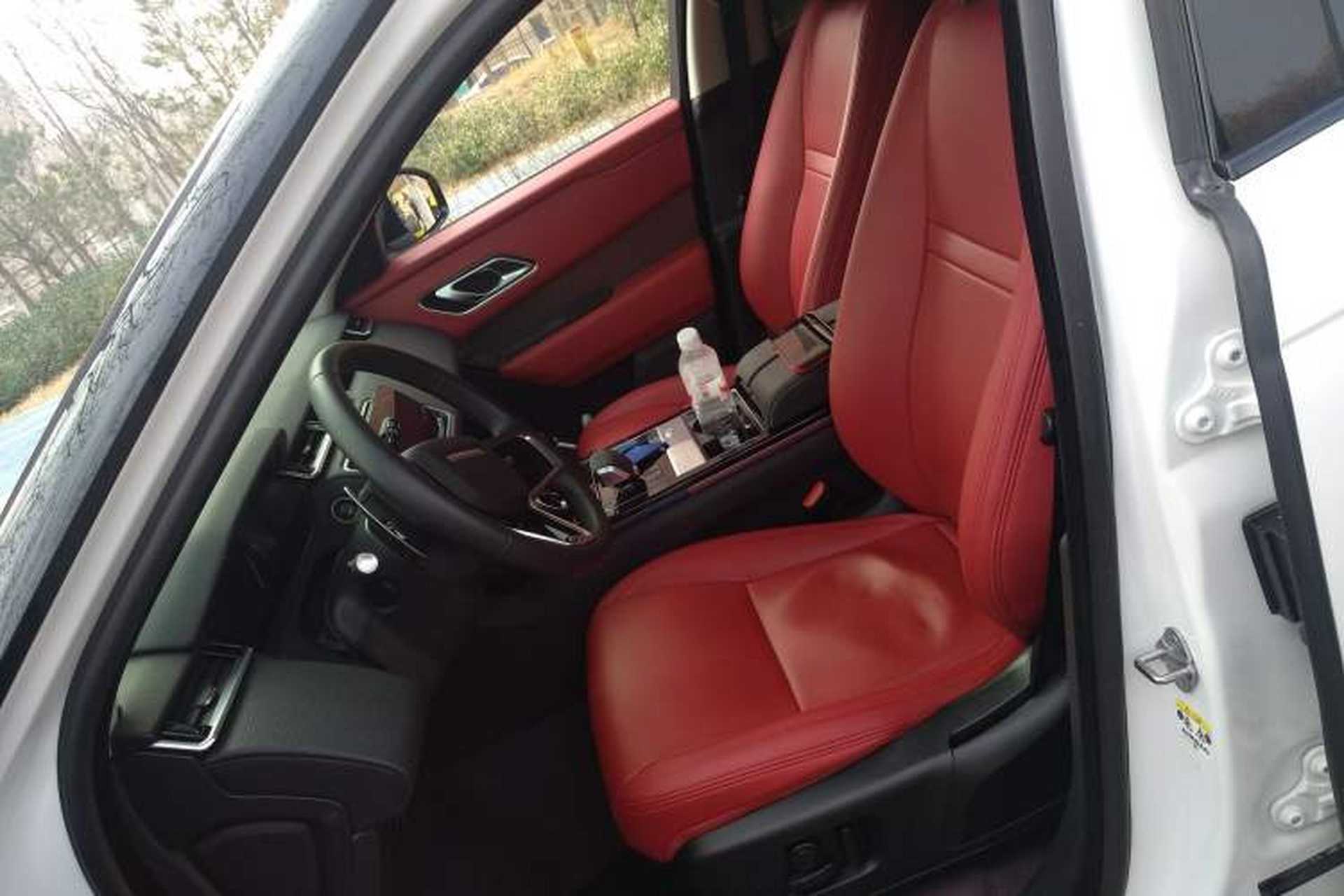 Used Land Rover Range Velar 2023 250 PS Left Front Seat