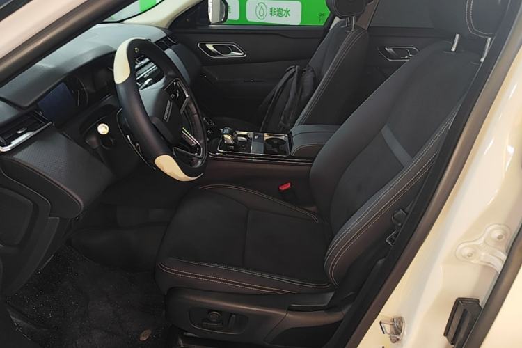 Used Land Rover Range Velar 2023 250 PS Left Front Seat