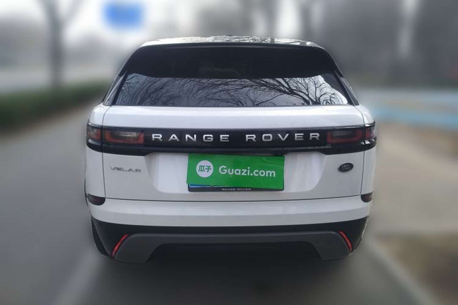 Used Land Rover Range Velar 2023 250 PS Rear