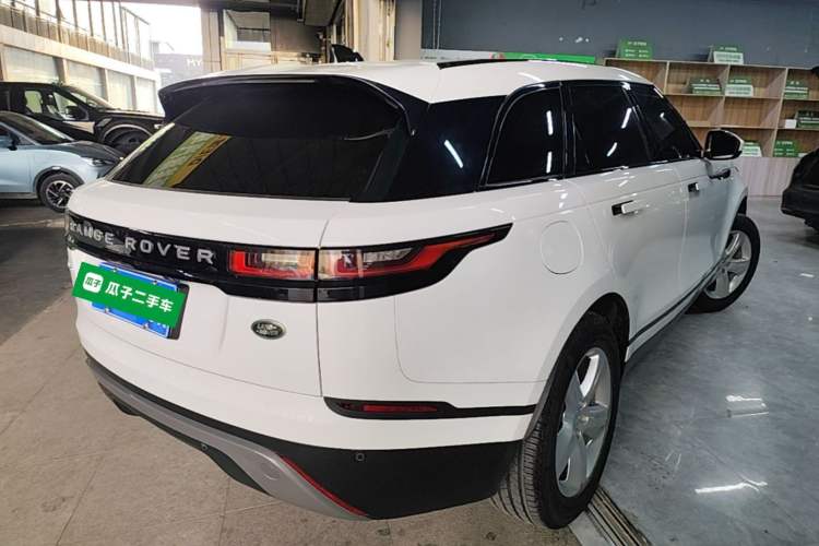 Used Land Rover Range Velar 2023 250 PS Rear Right 45 Deg