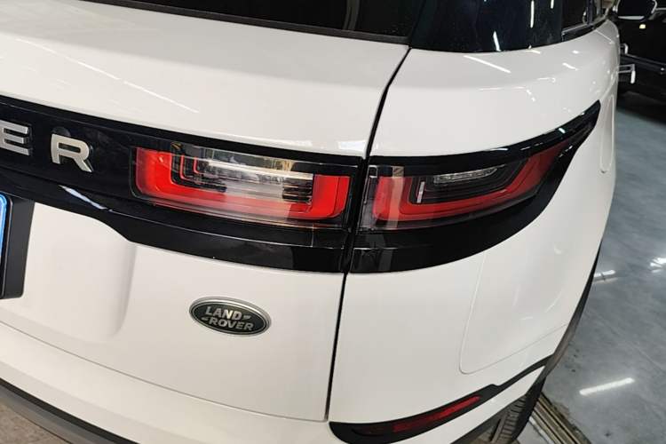 Used Land Rover Range Velar 2023 250 PS Right Rear Taillight