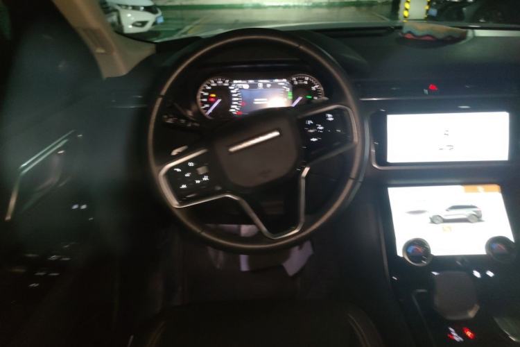 Used Land Rover Range Velar 2023 250 PS Steering Wheel