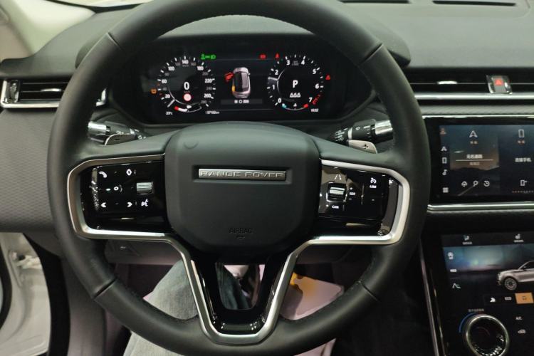 Used Land Rover Range Velar 2023 250 PS Steering Wheel