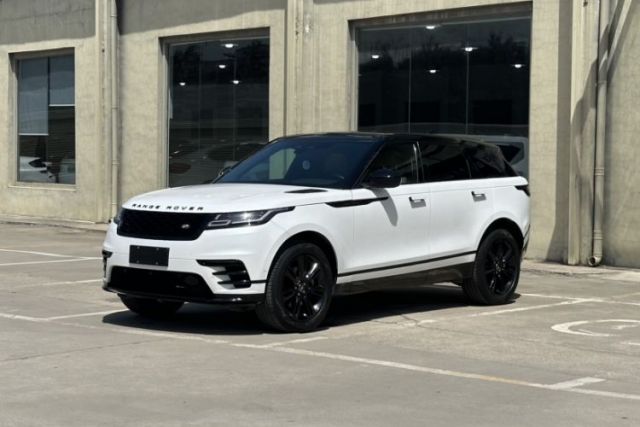 Used Land Rover Range Velar 2023 250 PS Ebony Black Limited Edition