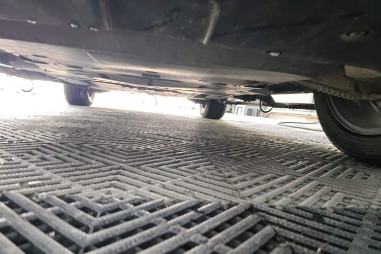 Used Land Rover Range Velar 2024 Dynamic SE Chassis Front