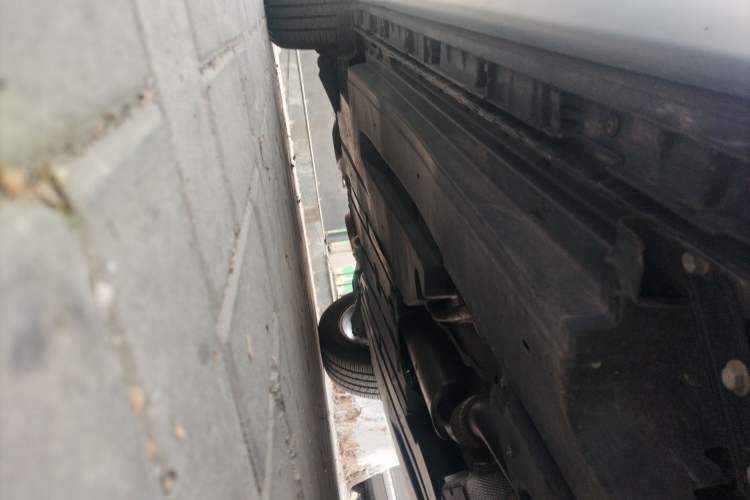 Used Land Rover Range Velar 2024 S Model Chassis Front Right