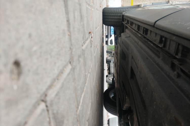 Used Land Rover Range Velar 2024 S Model Chassis Rear Left
