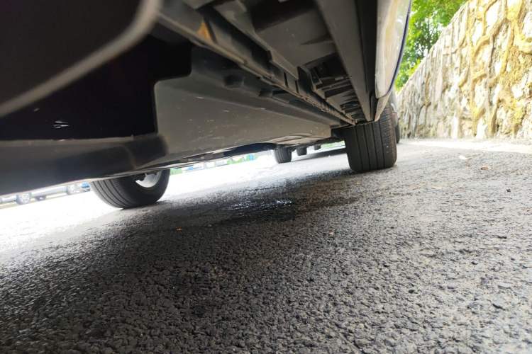 Used Land Rover Range Velar 2024 Dynamic SE Chassis Rear Right