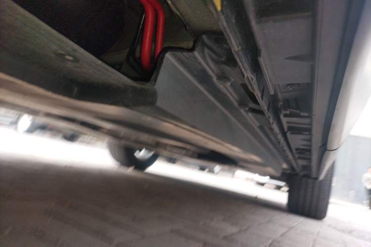Used Land Rover Range Velar 2024 S Model Chassis Rear Right