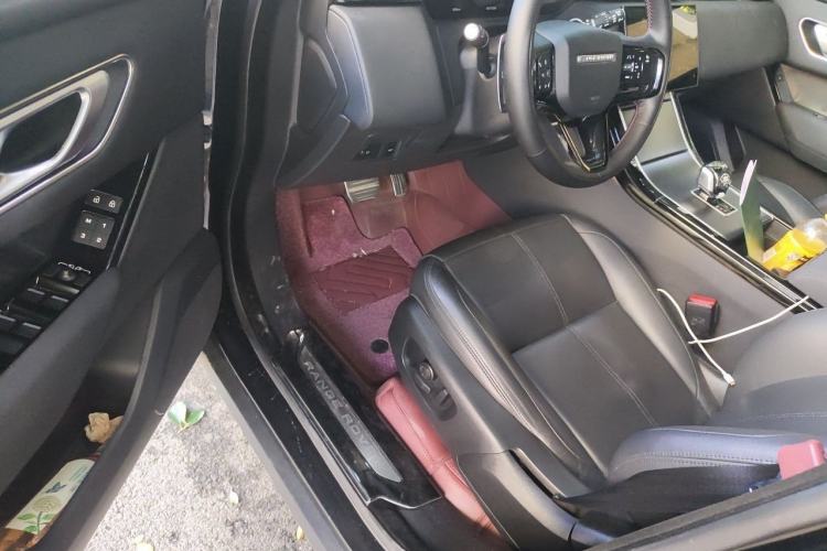 Used Land Rover Range Velar 2024 Dynamic SE Driver Seat