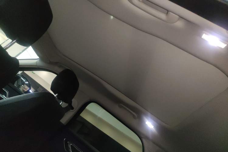 Used Land Rover Range Velar 2024 S Model Headliner