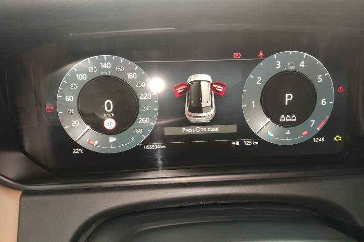 Used Land Rover Range Velar 2024 Dynamic HSE Instrument Cluster