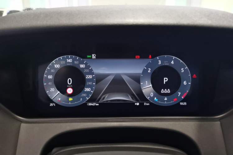 Used Land Rover Range Velar 2024 Dynamic SE Instrument Cluster