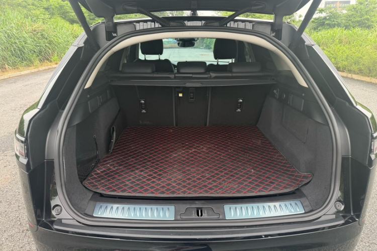 Used Land Rover Range Velar 2024 S Model Interior 4