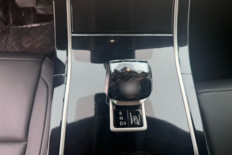 Used Land Rover Range Velar 2024 S Model Interior 5