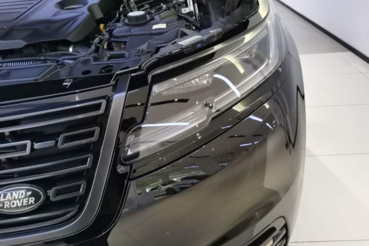 Used Land Rover Range Velar 2024 Dynamic SE Left Front Headlight