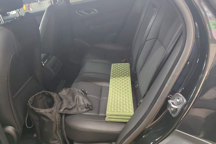 Used Land Rover Range Velar 2024 Dynamic SE Left Rear Seat