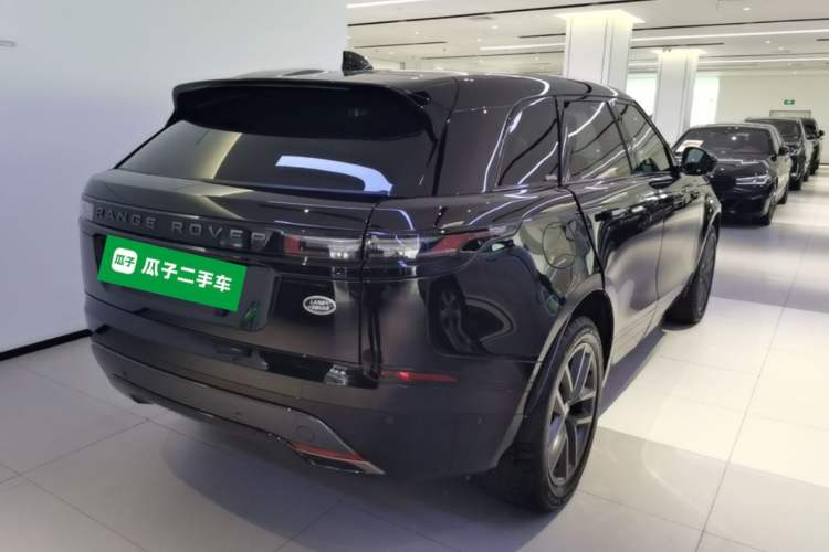 Used Land Rover Range Velar 2024 Dynamic SE Rear Right 45 Deg