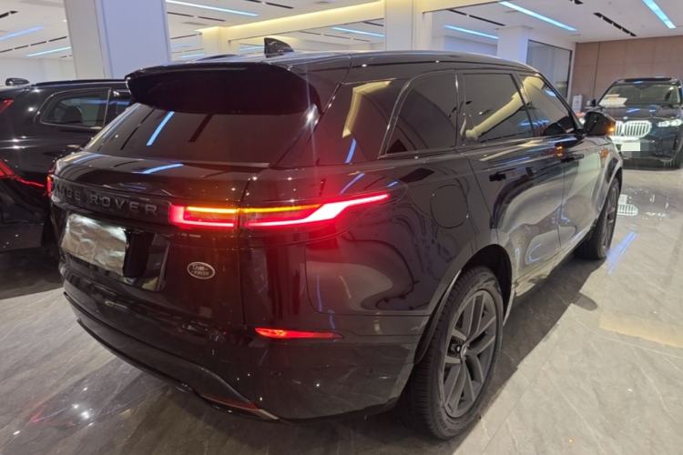 Used Land Rover Range Velar 2024 Dynamic SE Rear Right 45 Deg