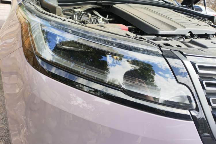 Used Land Rover Range Velar 2024 Dynamic SE Right Front Headlight