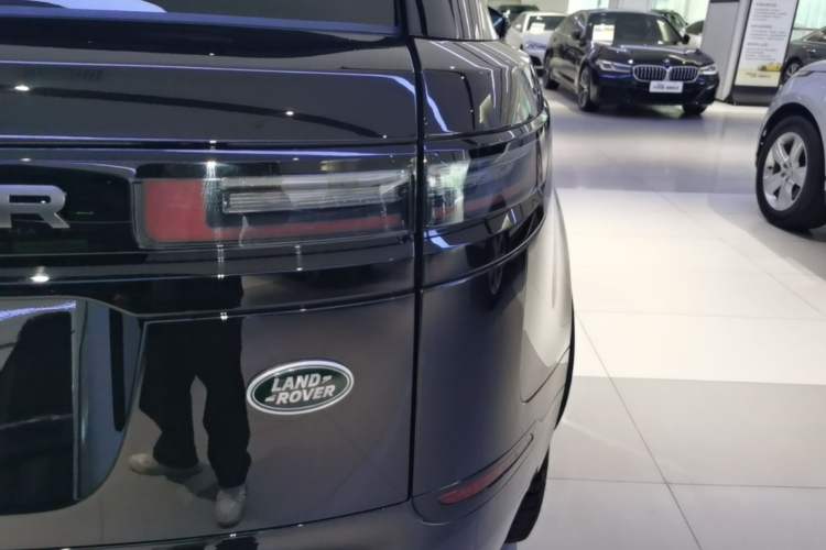 Used Land Rover Range Velar 2024 Dynamic SE Right Rear Taillight