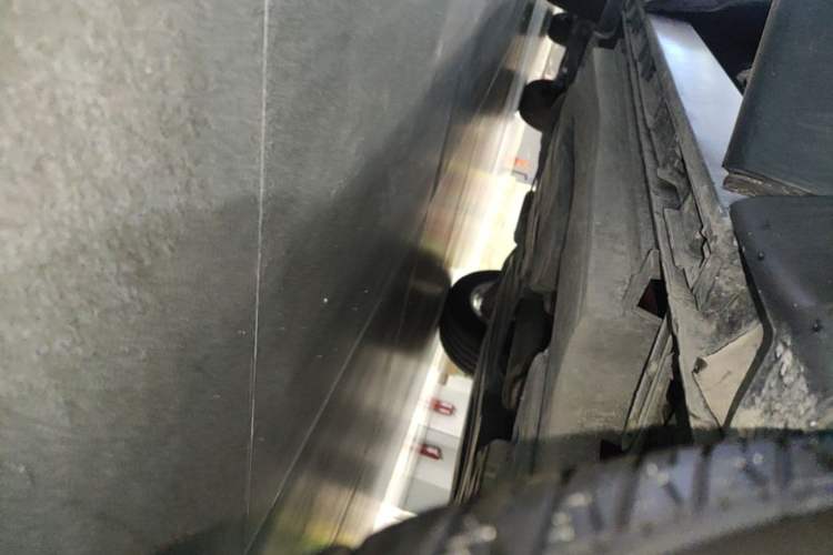 Used Land Rover Range Velar 2024 S Model Right Side Sill