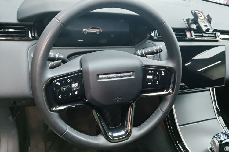 Used Land Rover Range Velar 2024 Dynamic SE Steering Wheel
