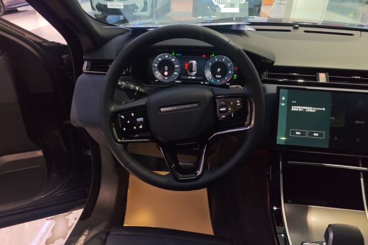 Used Land Rover Range Velar 2024 Dynamic SE Steering Wheel