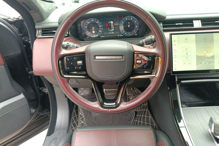 Used Land Rover Range Velar 2024 Flagship Edition Steering Wheel